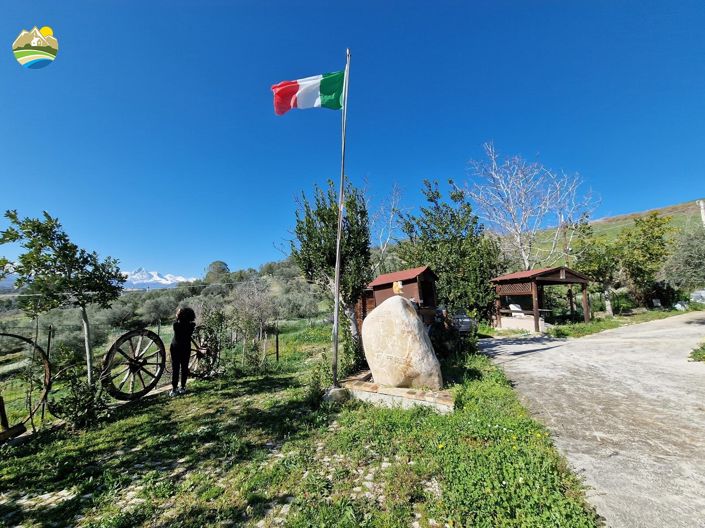 Image No.7-2 Bed Country House for sale