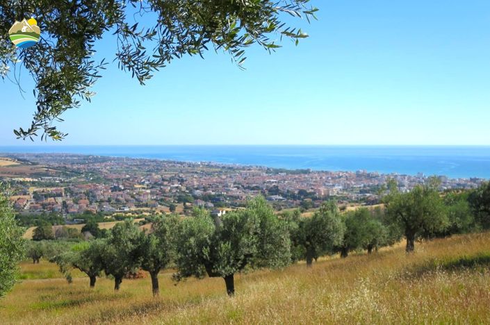 Image No.3-2 Bed Land for sale