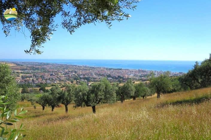 Image No.5-2 Bed Land for sale