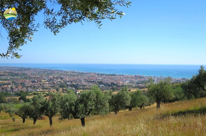 Image No.7-2 Bed Land for sale