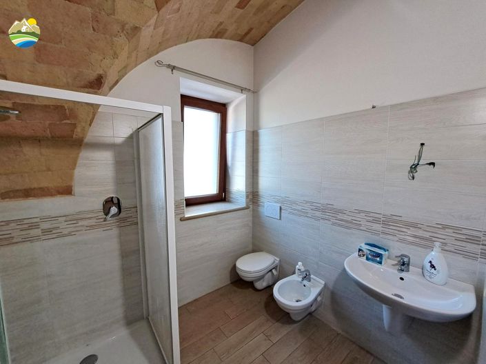 Image No.12-3 Bed Villa for sale