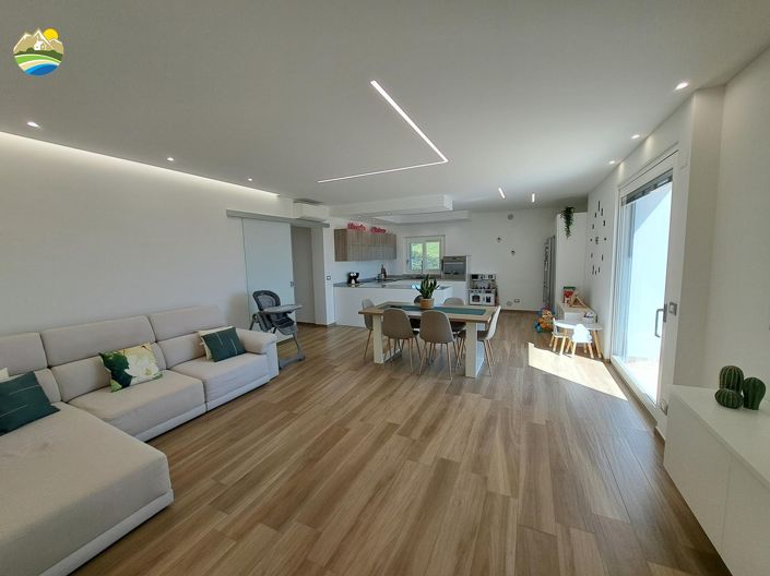 Image No.16-3 Bed Villa for sale