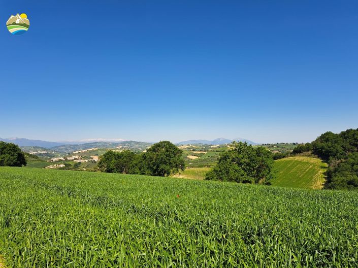 Image No.28-3 Bed Villa for sale