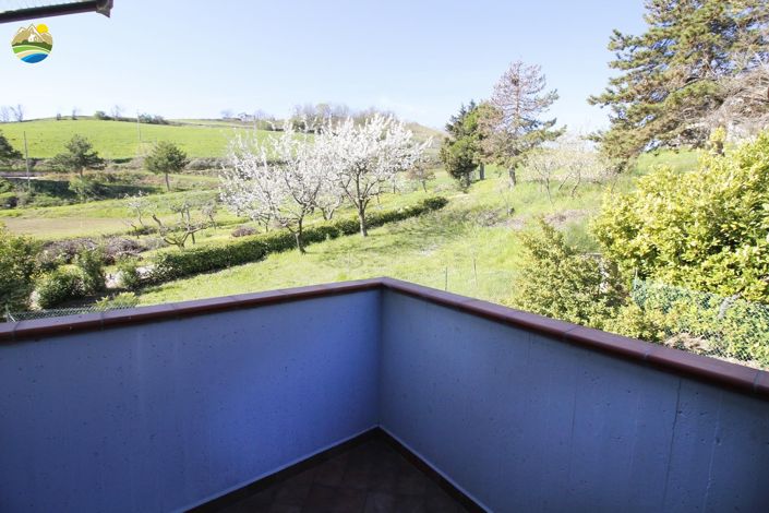 Image No.12-2 Bed Country House for sale