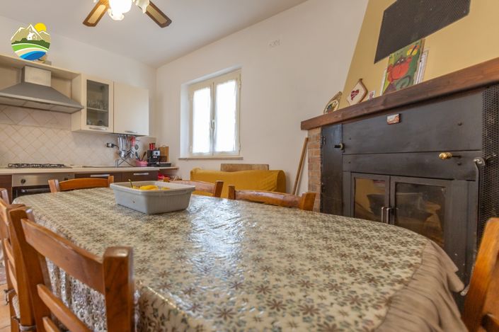 Image No.13-3 Bed Country House for sale