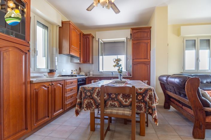 Image No.20-3 Bed Country House for sale