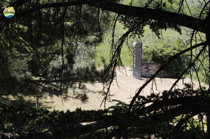 Image No.24-4 Bed Country House for sale