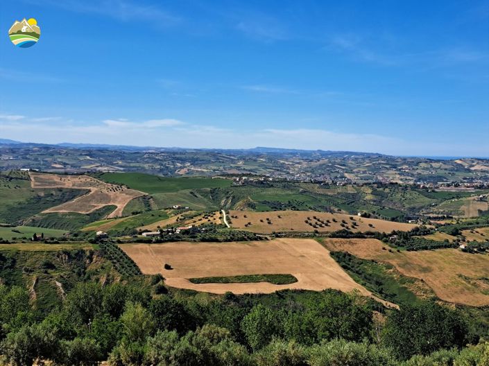 Image No.11-Maison de campagne de 2 chambres à vendre à Atri
