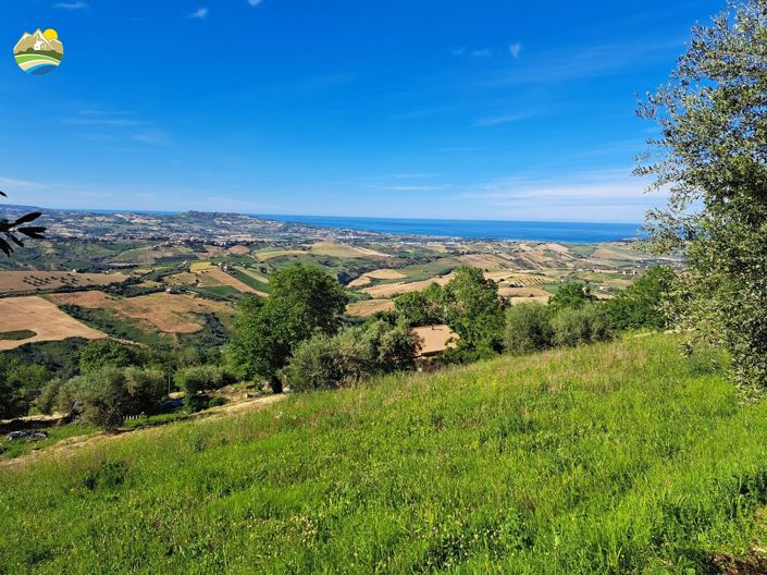 Image No.17-Maison de campagne de 2 chambres à vendre à Atri