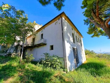 1 - Vicoli, Townhouse