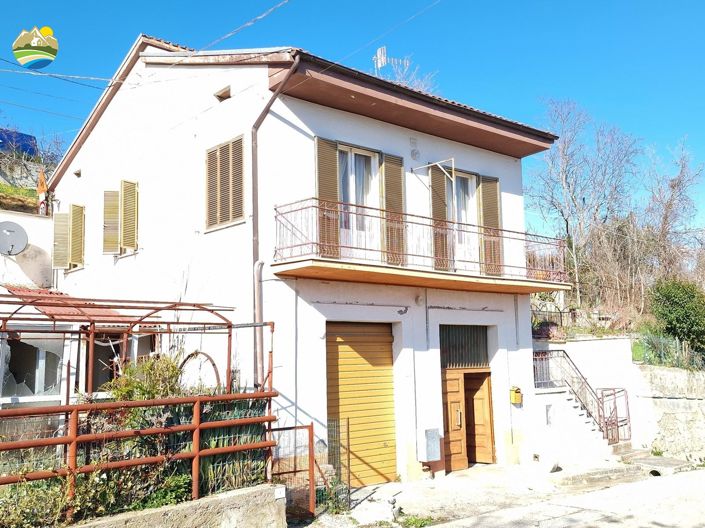 Image No.3-2 Bed Country House for sale