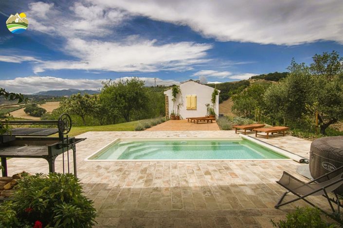 Image No.4-Maison de campagne de 3 chambres à vendre à Penne