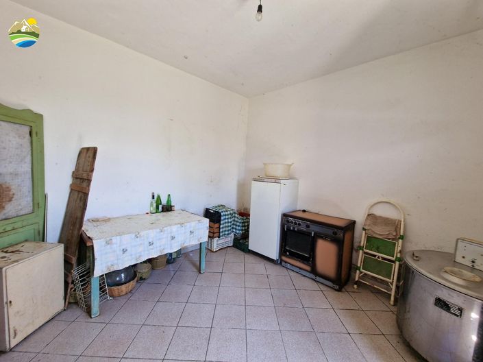 Image No.25-2 Bed Country House for sale