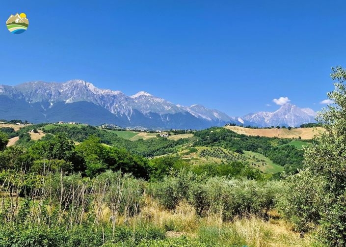 Image No.29-2 Bed Country House for sale