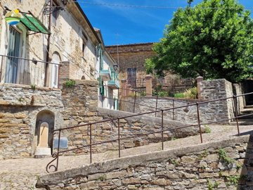 ABRUZZO COUNTRY HOUSES most sold property