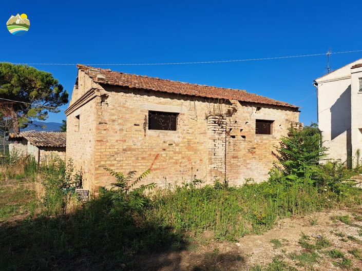 Image No.5-Country House for sale