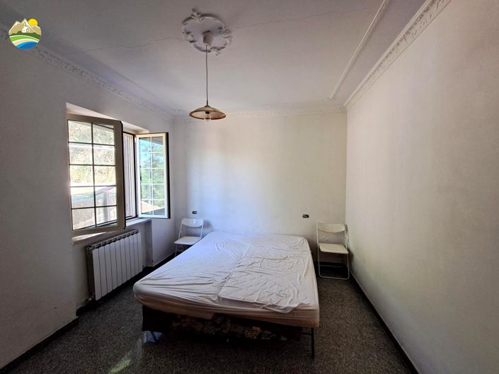 Image No.27-2 Bed Country House for sale