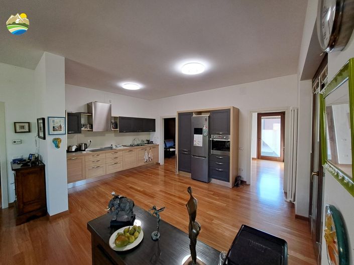 Image No.19-4 Bed Villa for sale