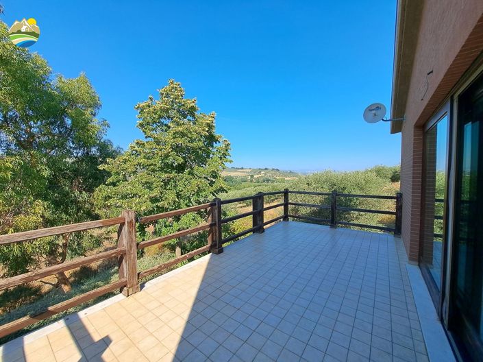 Image No.39-4 Bed Villa for sale