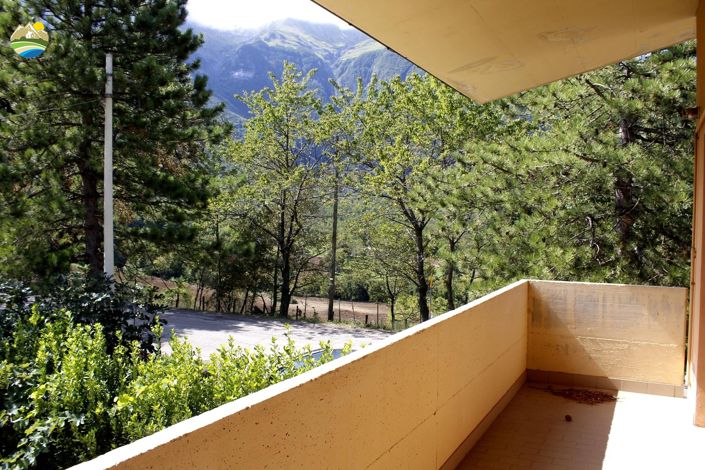 Image No.23-3 Bed Apartment for sale