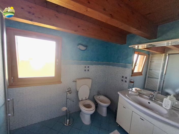 Image No.27-3 Bed Villa for sale