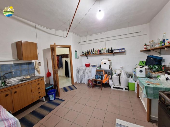 Image No.36-Maison de campagne de 3 chambres à vendre à Castilenti