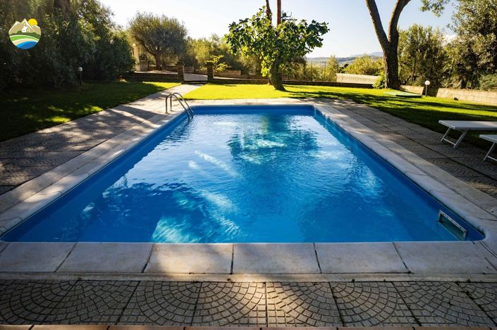 Image No.10-2 Bed Villa for sale