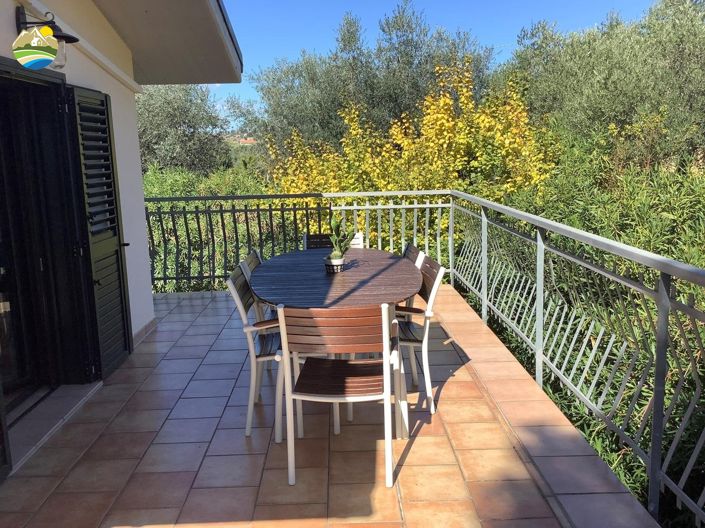 Image No.17-2 Bed Villa for sale