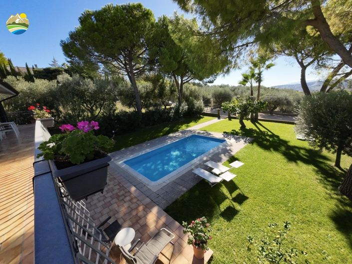 Image No.9-2 Bed Villa for sale