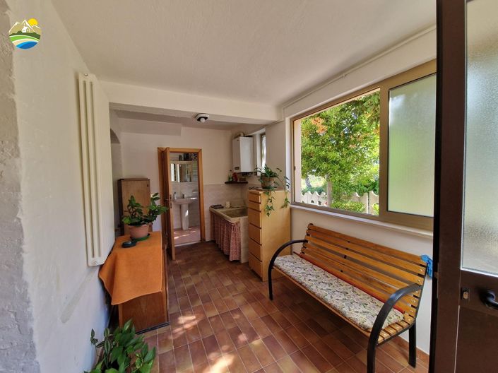 Image No.22-3 Bed Country House for sale