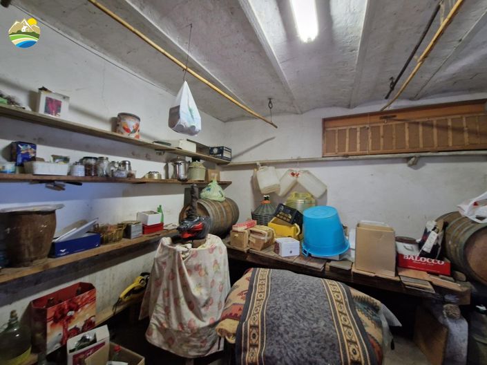 Image No.38-3 Bed Country House for sale