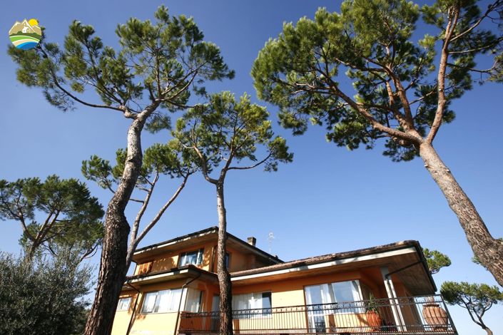 Image No.7-5 Bed Villa for sale