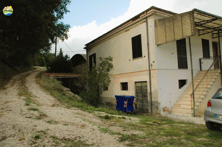 Image No.13-Maison de campagne à vendre à Castellalto