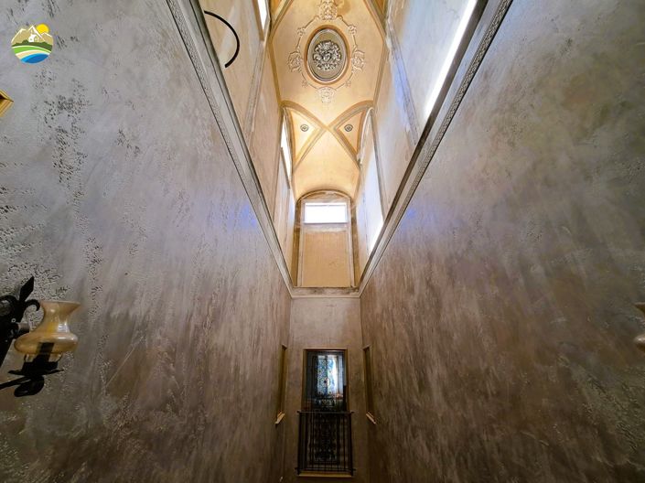 Image No.22-4 Bed Townhouse for sale