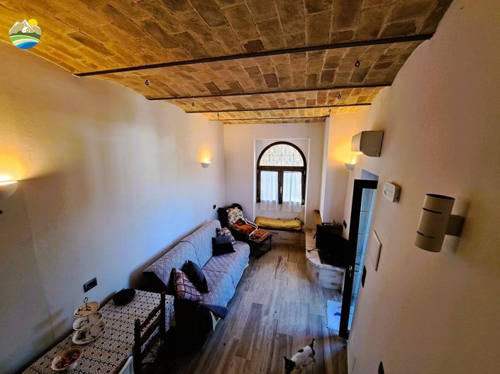 Image No.49-4 Bed Townhouse for sale