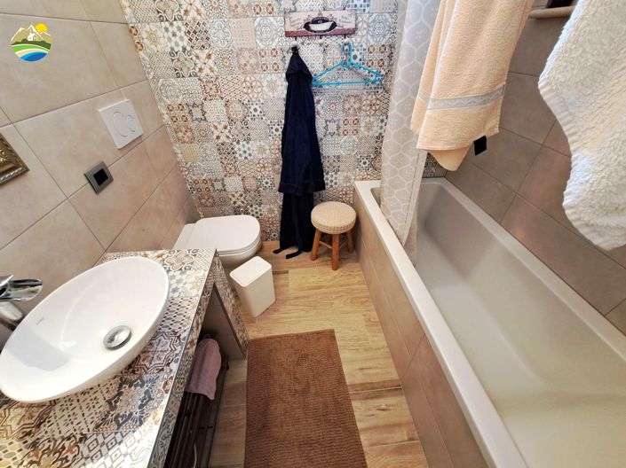 Image No.51-4 Bed Townhouse for sale