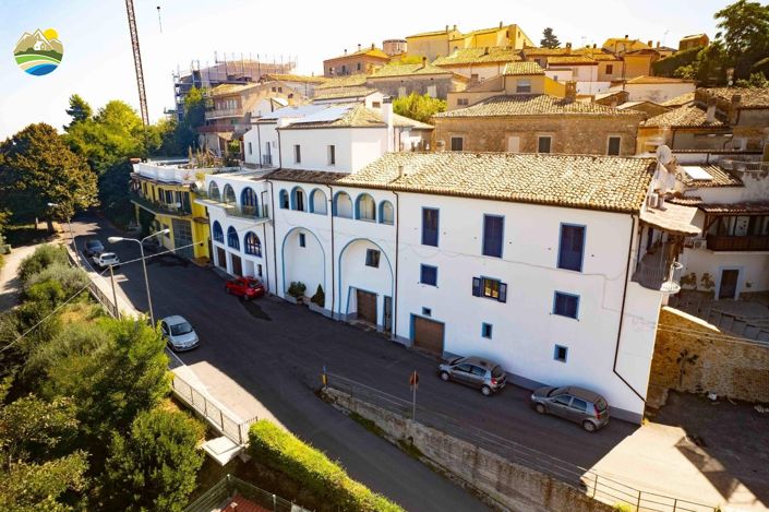 Image No.60-4 Bed Townhouse for sale