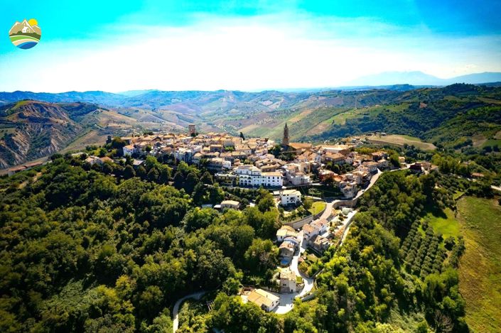 Image No.61-4 Bed Townhouse for sale