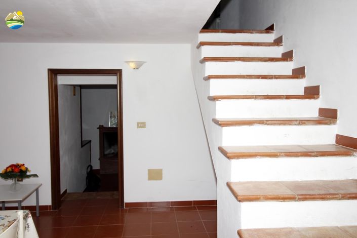 Image No.15-2 Bed Country House for sale