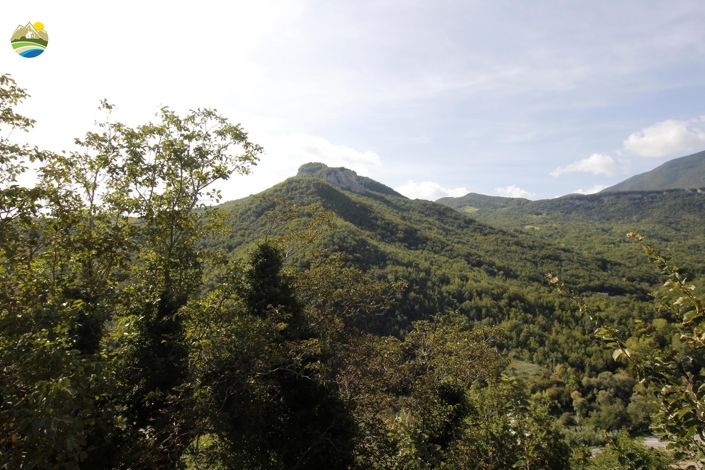 Image No.29-2 Bed Country House for sale