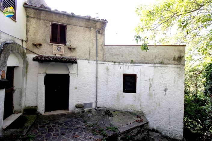 Image No.3-2 Bed Country House for sale