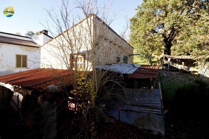 Image No.32-4 Bed Country House for sale