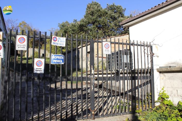 Image No.38-4 Bed Country House for sale