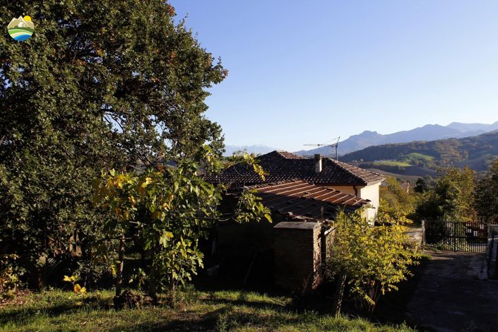 Image No.7-4 Bed Country House for sale