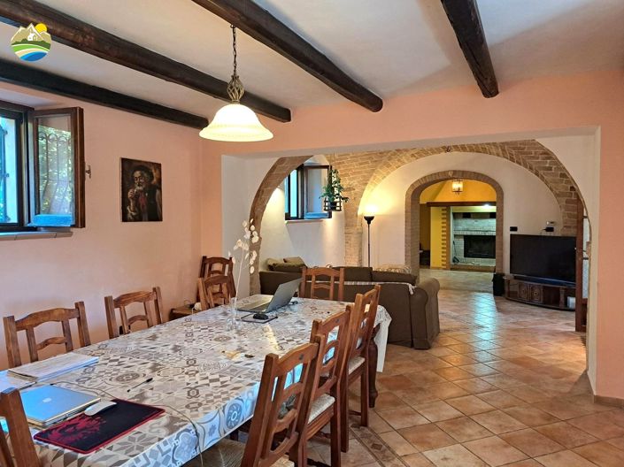 Image No.15-Maison de campagne de 4 chambres à vendre à Atri