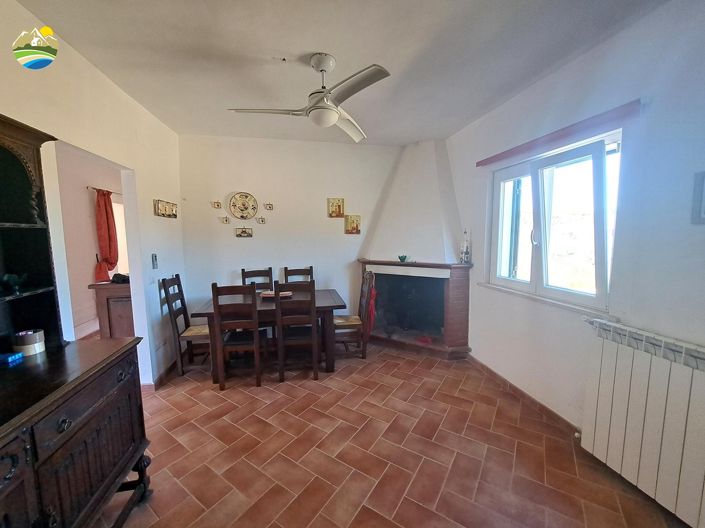 Image No.11-Maison de campagne de 5 chambres à vendre à Cellino Attanasio