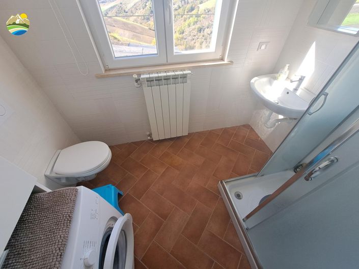 Image No.18-Maison de campagne de 5 chambres à vendre à Cellino Attanasio