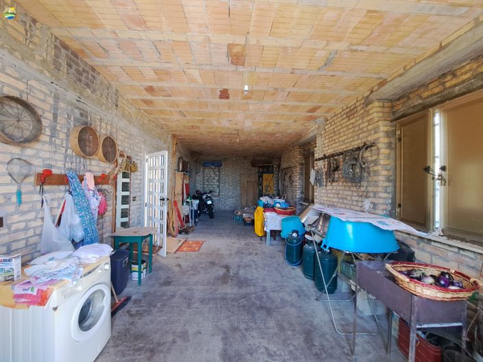 Image No.27-2 Bed Country House for sale