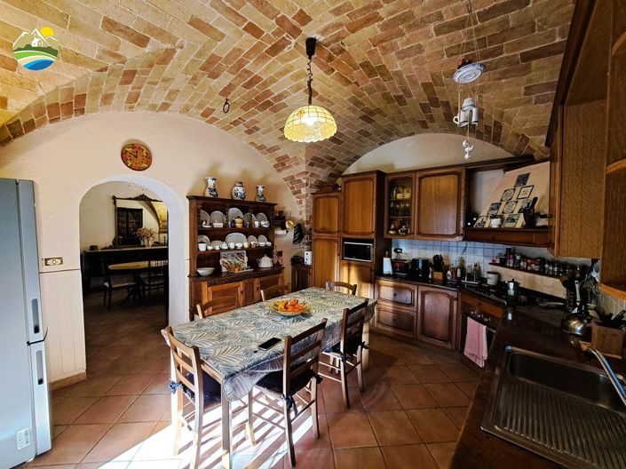 Image No.14-3 Bed Villa for sale