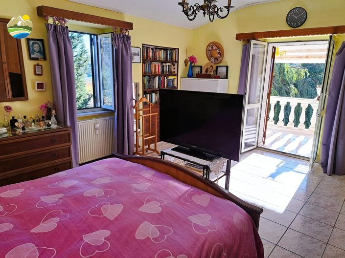 Image No.27-3 Bed Villa for sale